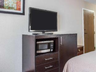 Quality Inn Grand Rapids South-Byron Center Cutlerville Phòng bức ảnh